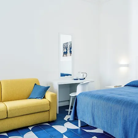 Azzurra Maison d'hôtes 4*