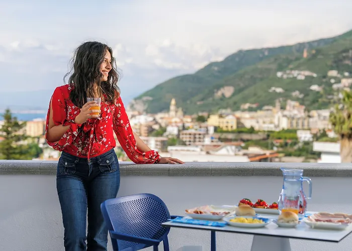 Azzurra فيكو إيكوينس