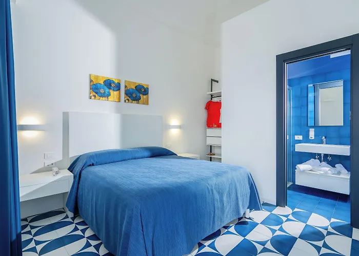بيت ضيافة Azzurra 4*