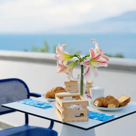 Azzurra