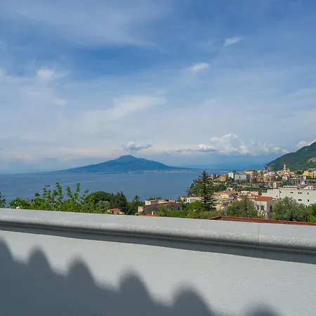 Azzurra Vico Equense